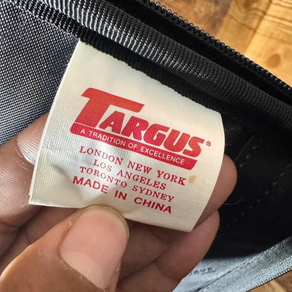 Targus Black Leather Laptop Bag Briefcase Messenger Shoulder Strap‎ Travel